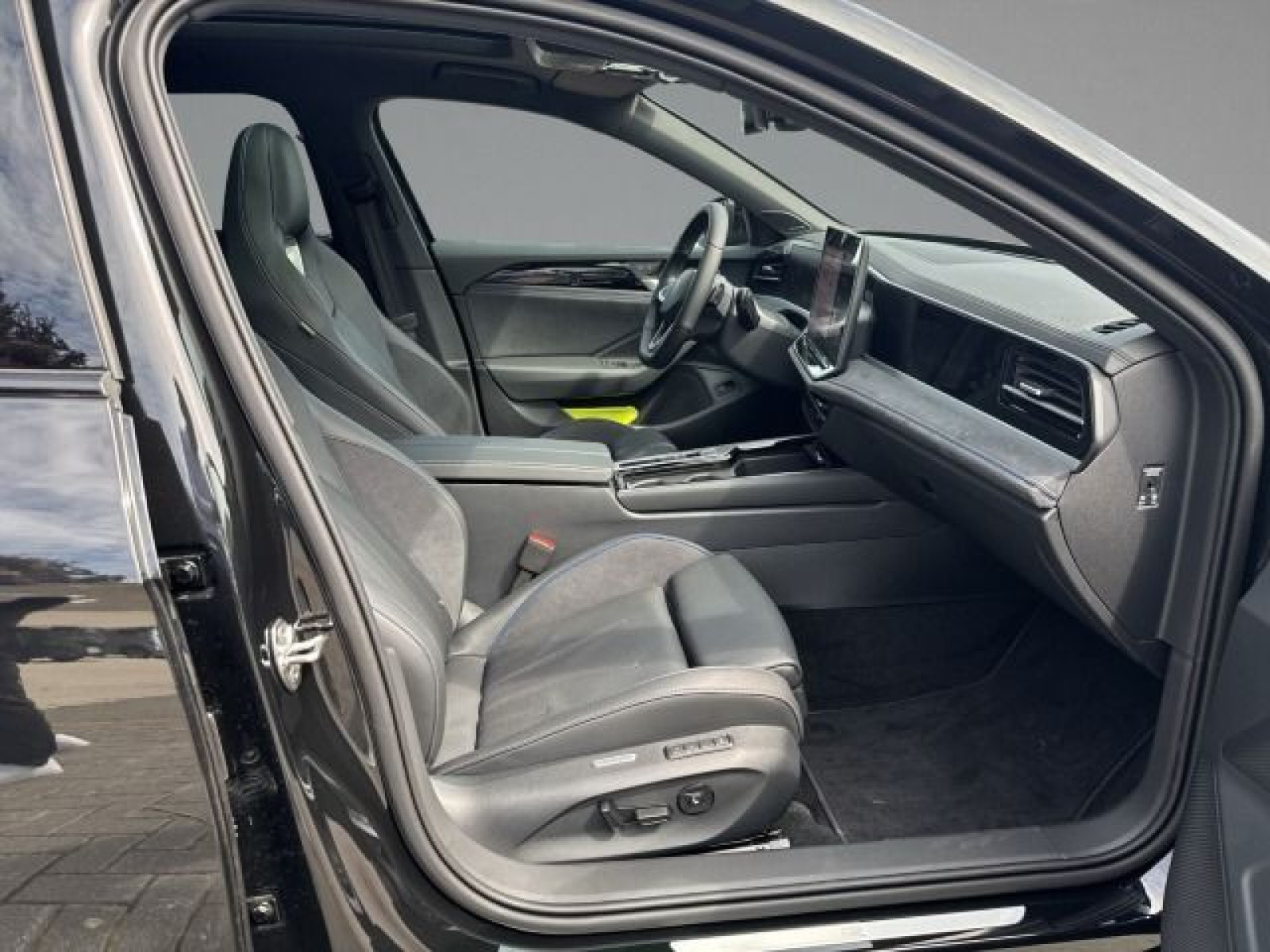 Volkswagen - Passat Variant_12