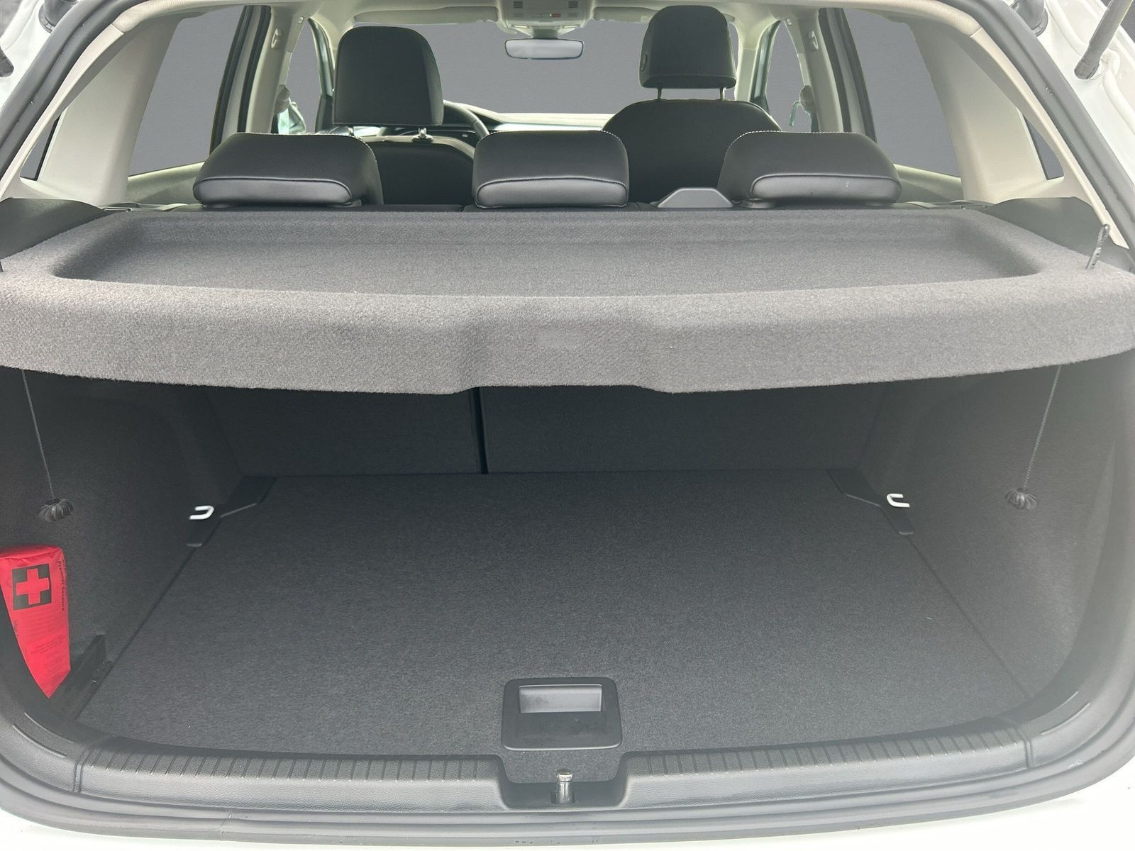 Volkswagen - Polo_10