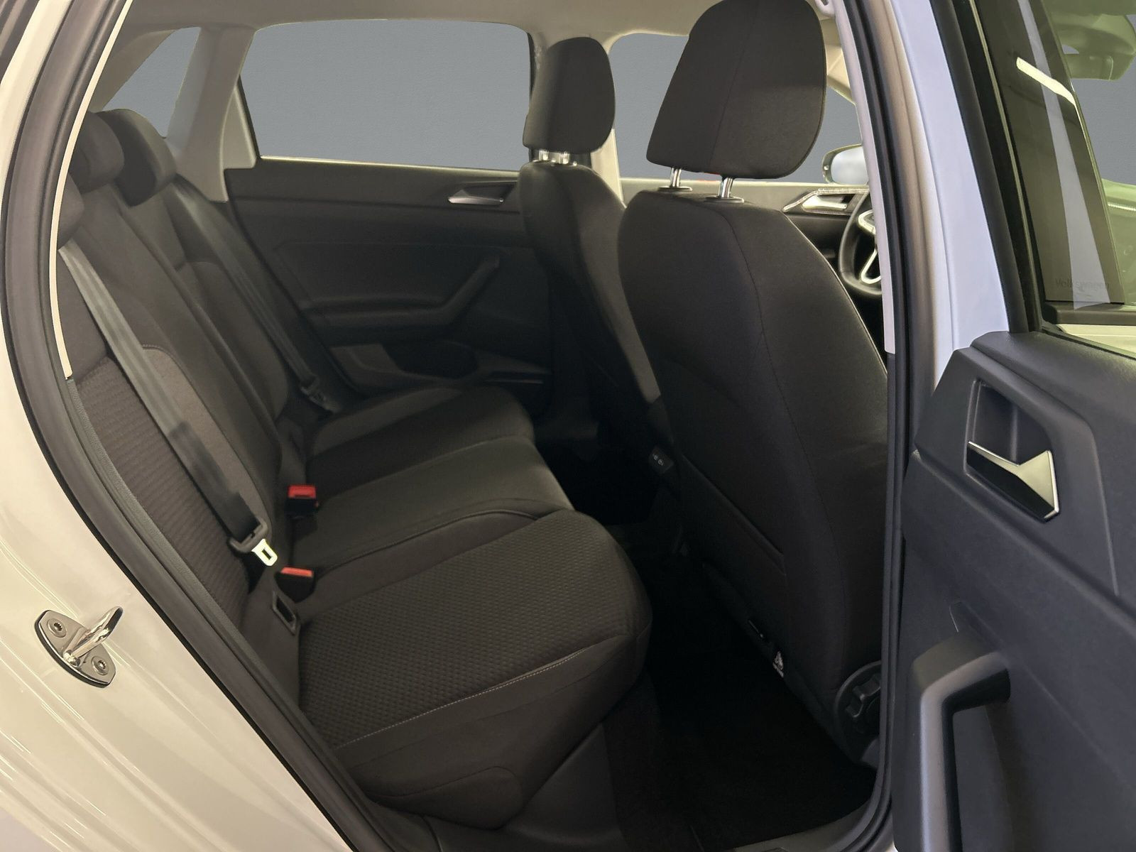 Volkswagen - Polo_14