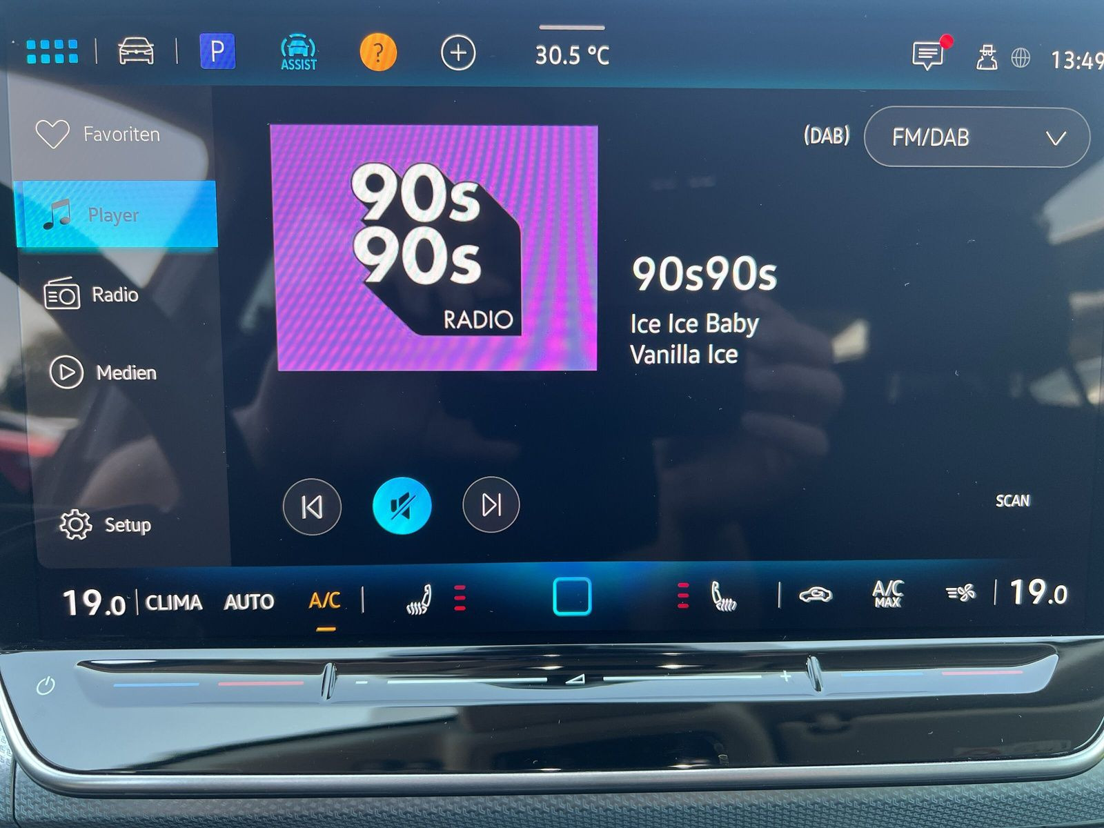 Volkswagen - Golf_21