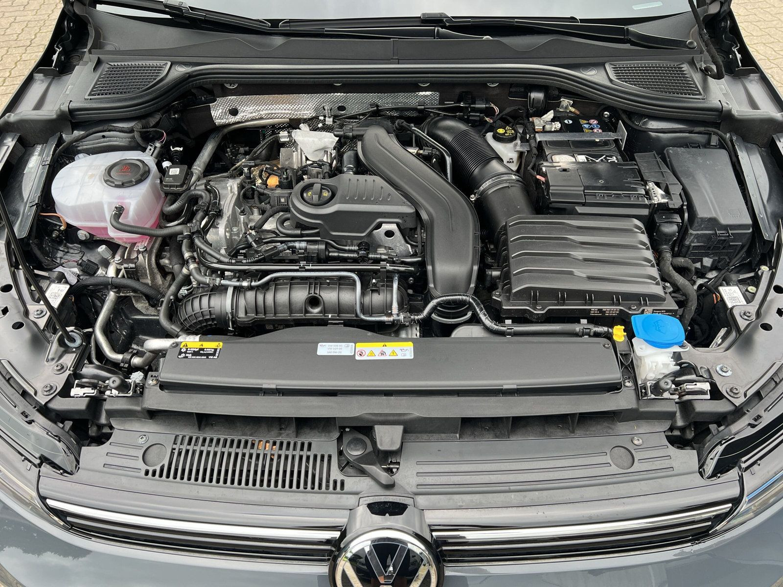 Volkswagen - Golf_29