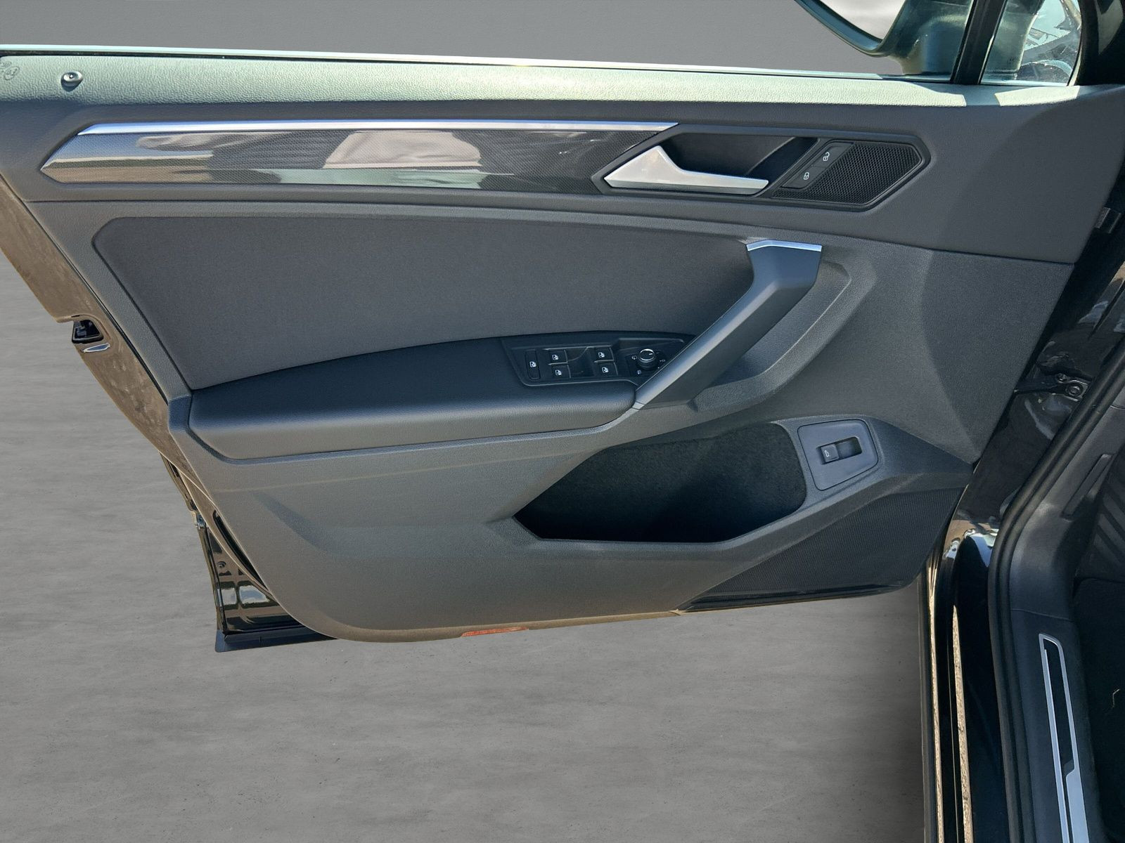 Volkswagen - Tiguan_21