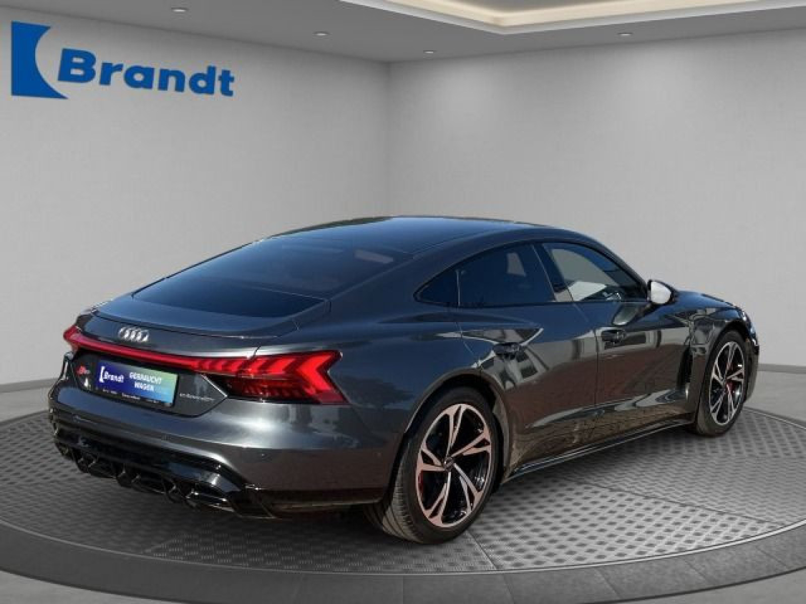 Audi - e-tron GT quattro_4