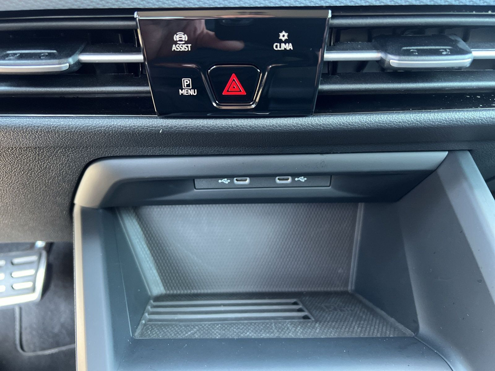 Volkswagen - Golf_16 Volkswagen - Golf_16