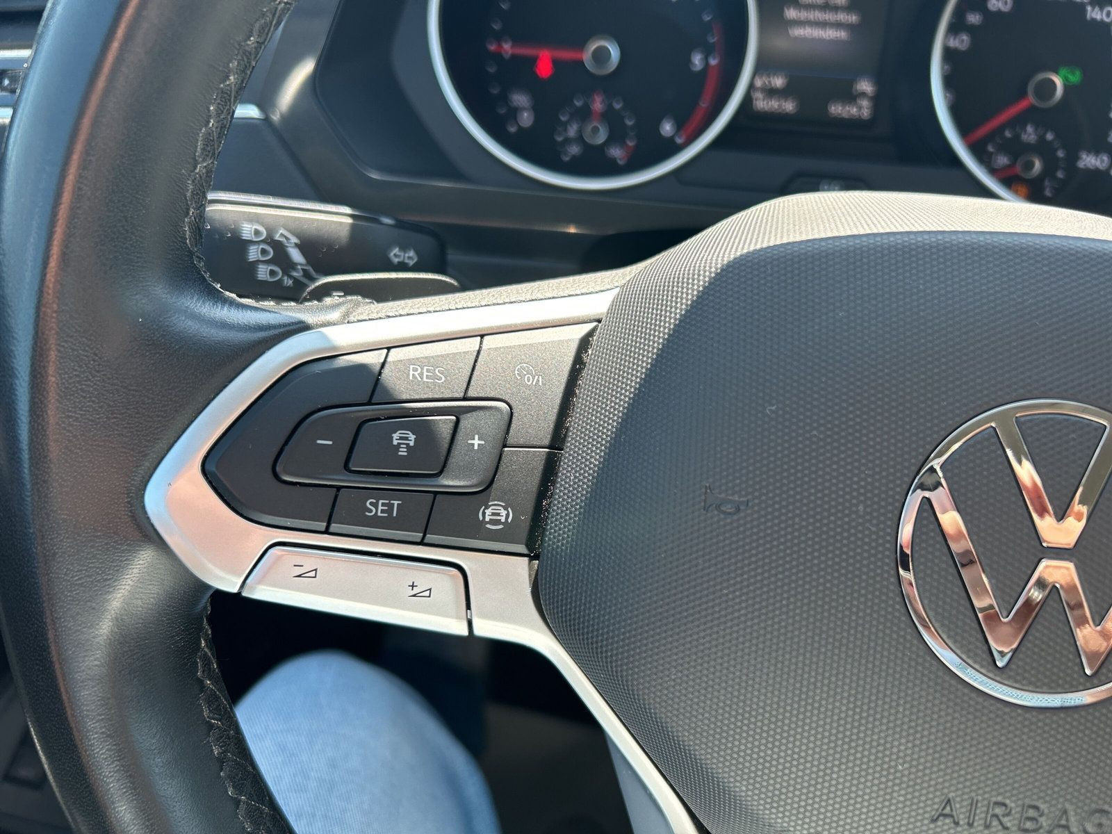 Volkswagen - Tiguan_23