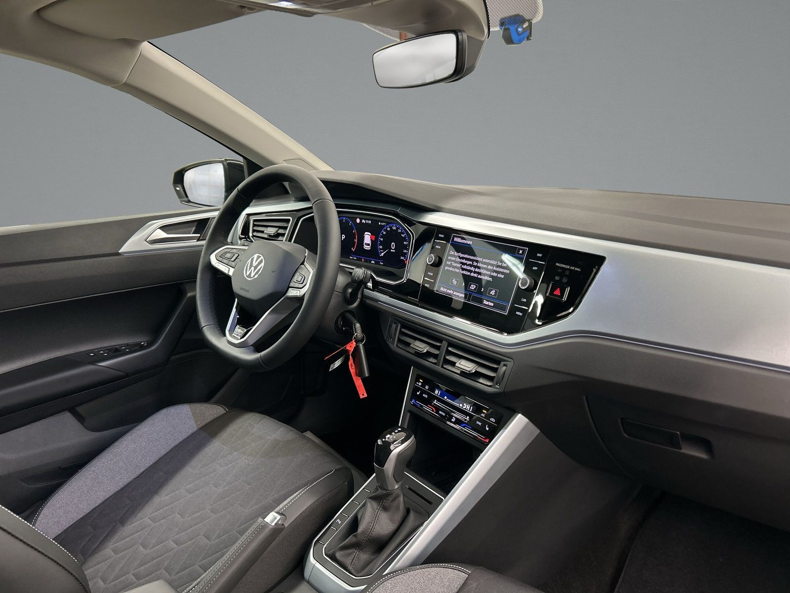 Volkswagen - Polo_15