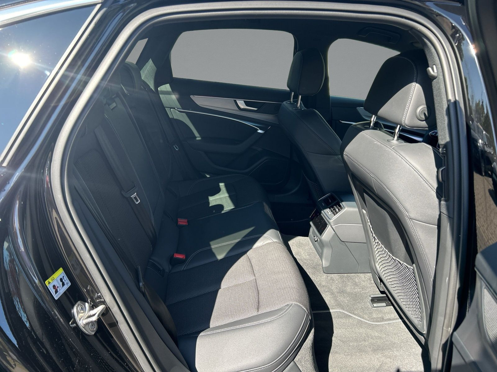 Audi - A6 Limousine_12