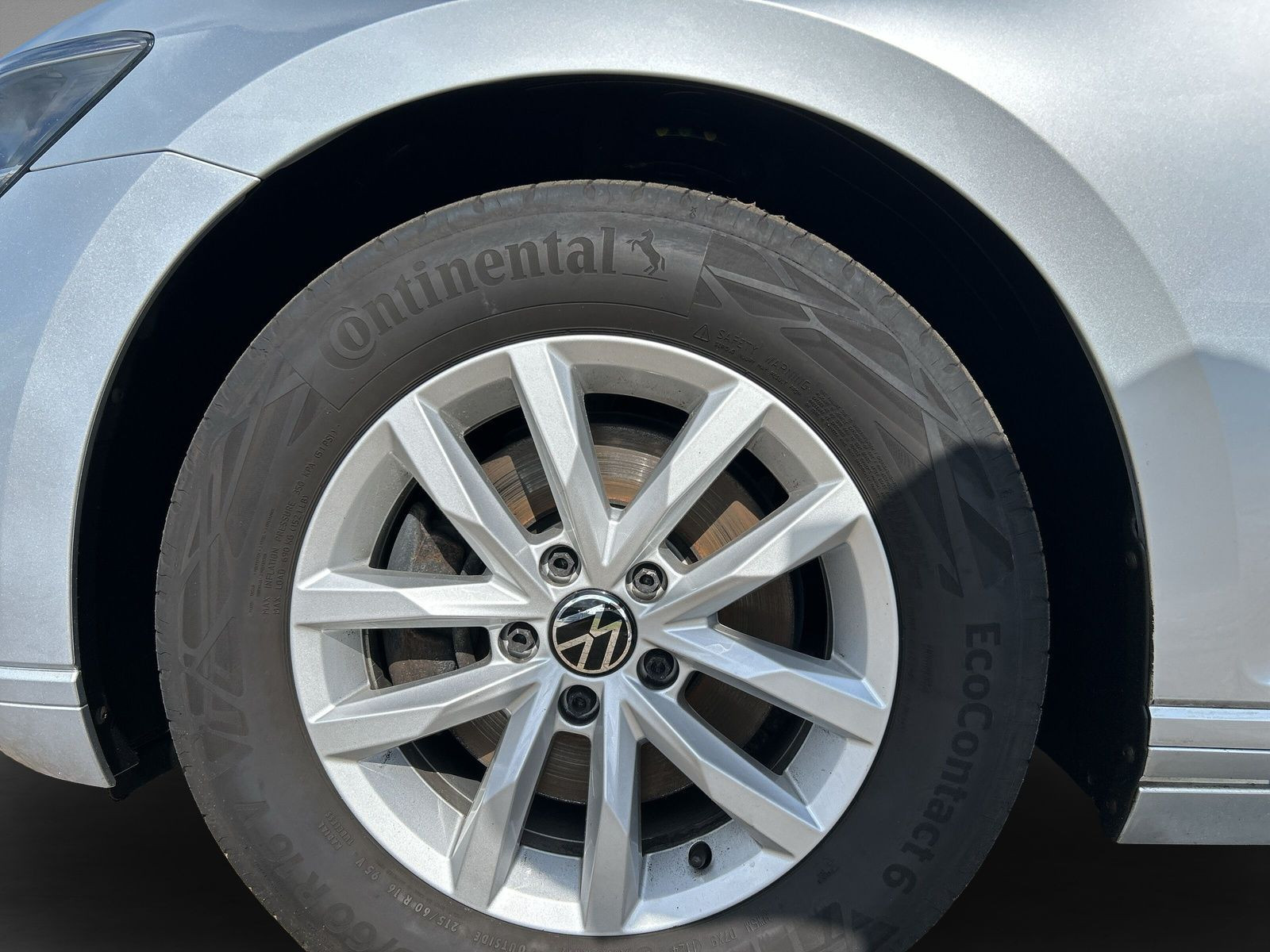 Volkswagen - Passat Variant_7