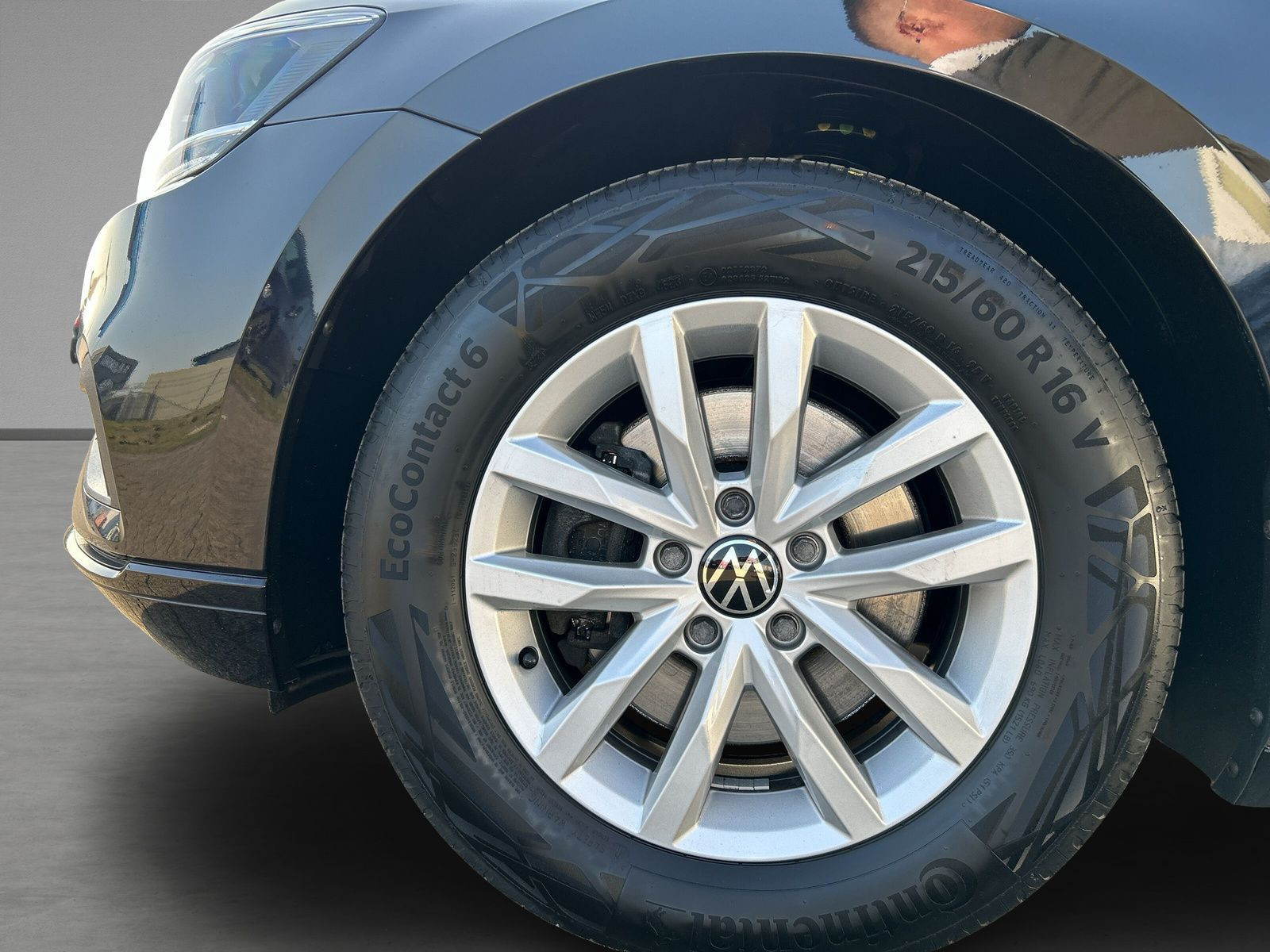 Volkswagen - Passat Variant_6