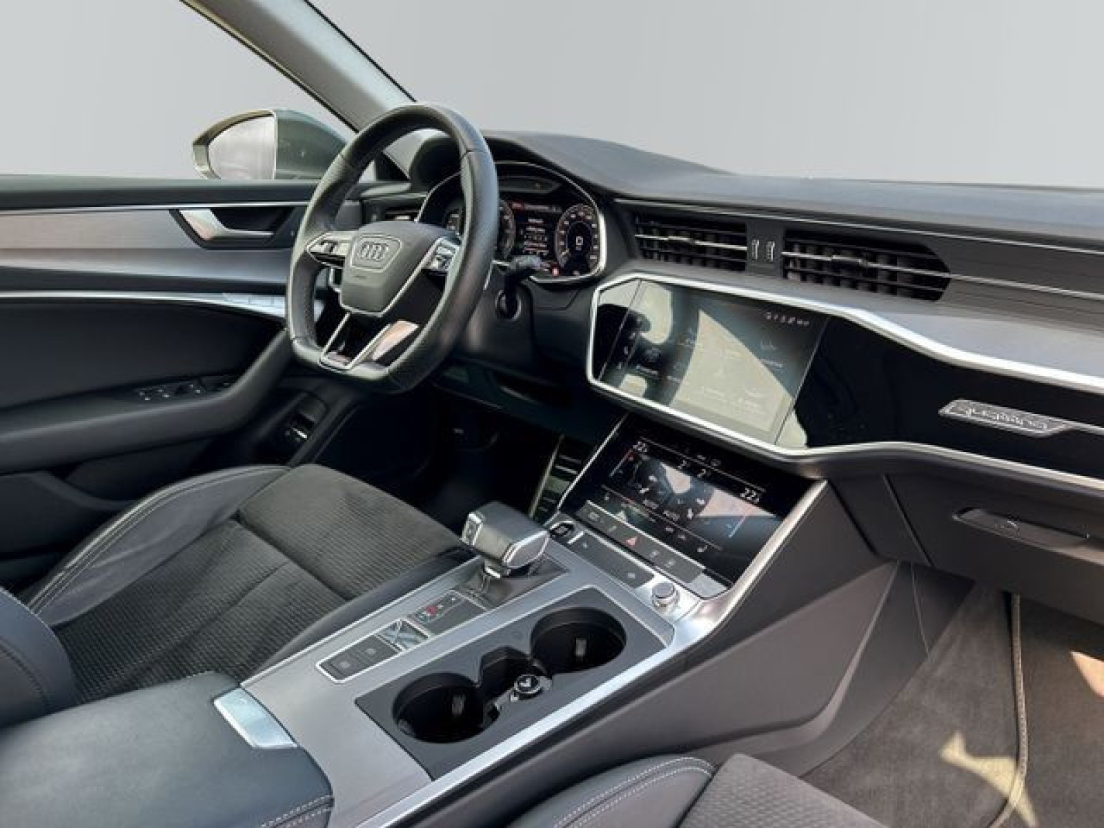 Audi - A6 Avant_14