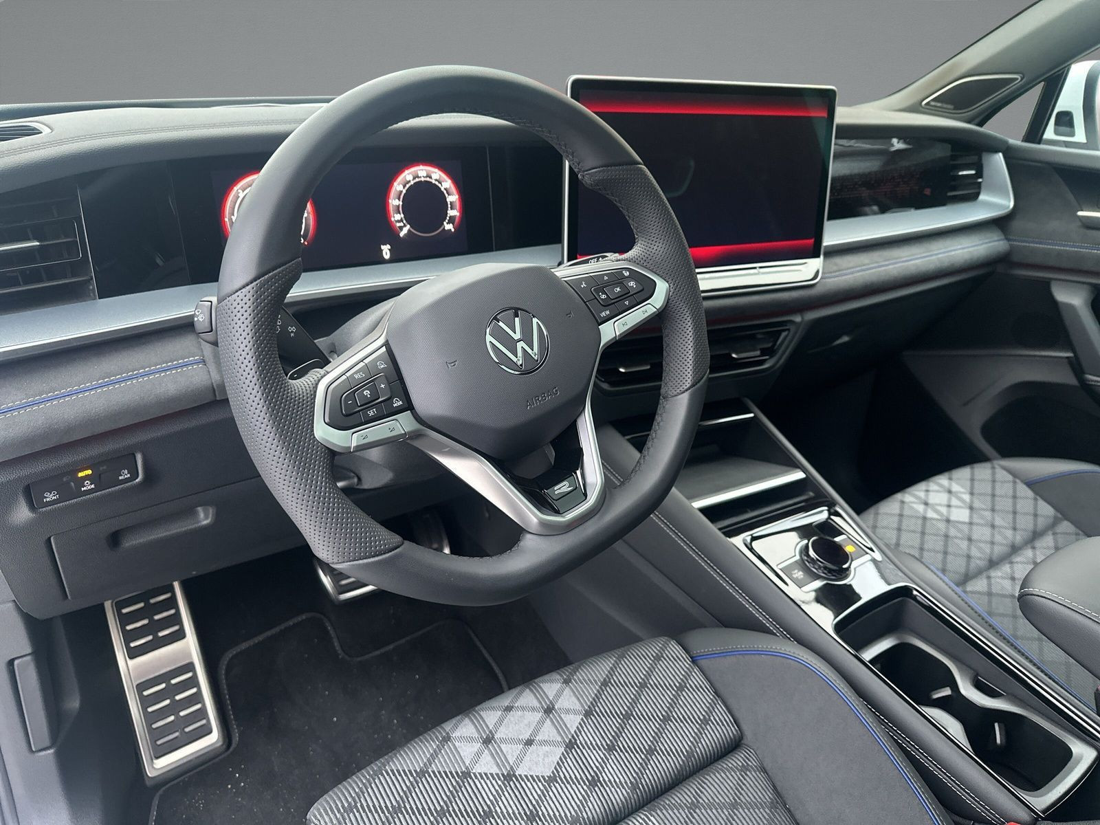 Volkswagen - Tayron_7