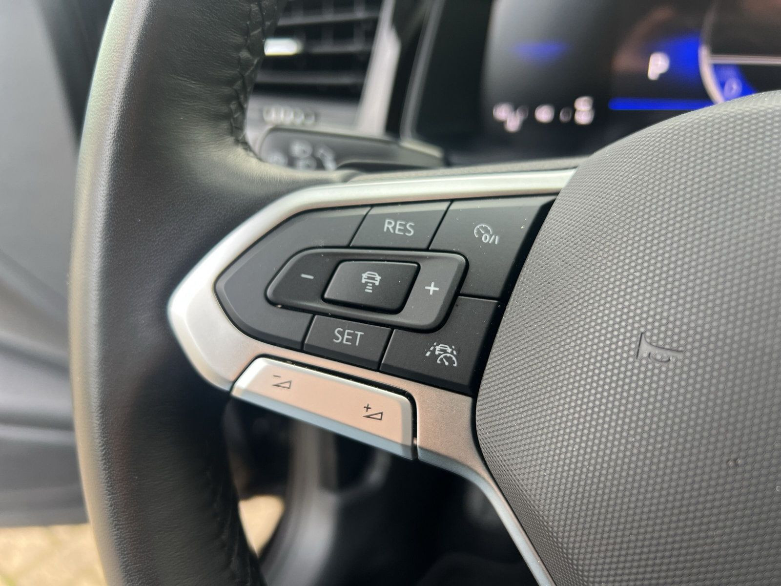 Volkswagen - Polo_23