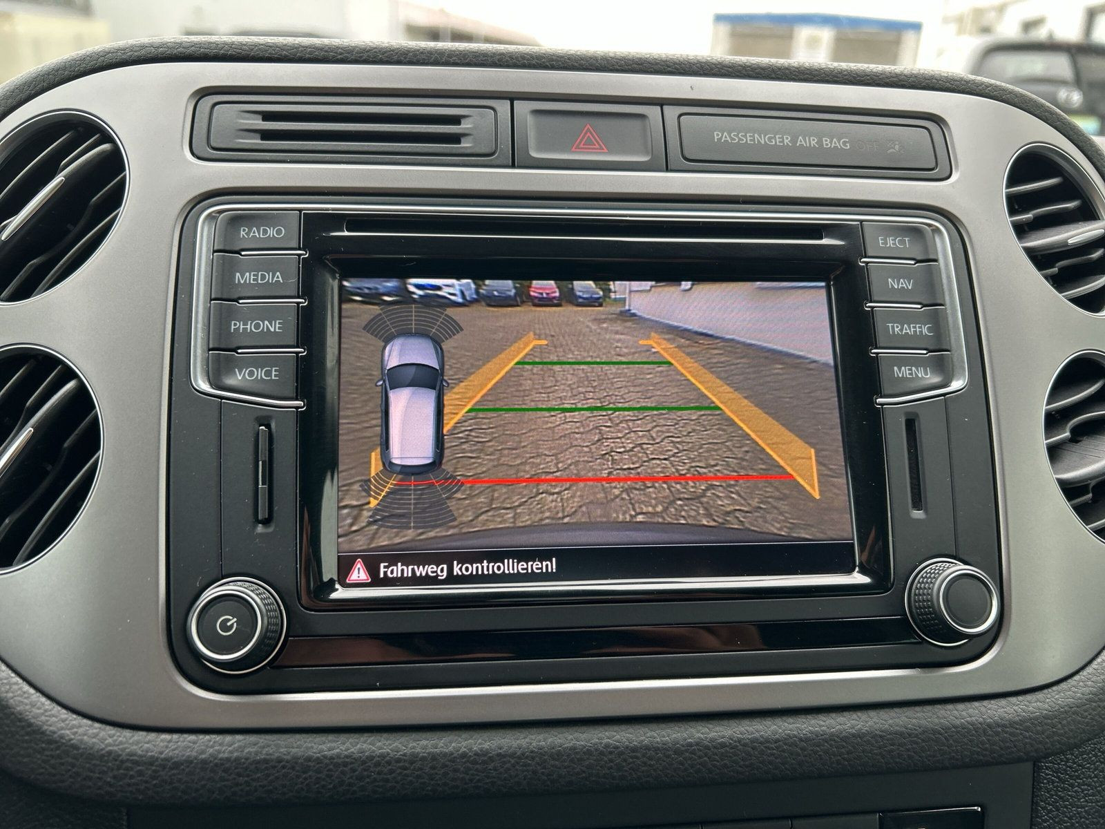 Volkswagen - Tiguan_22