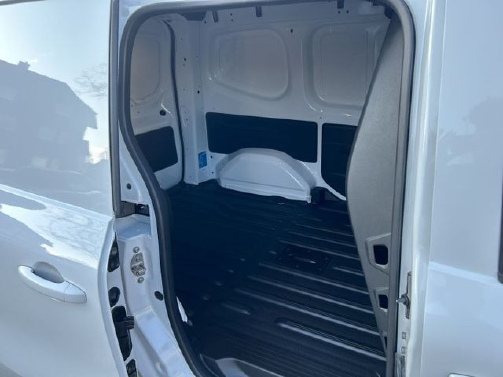 Nissan - Townstar_12