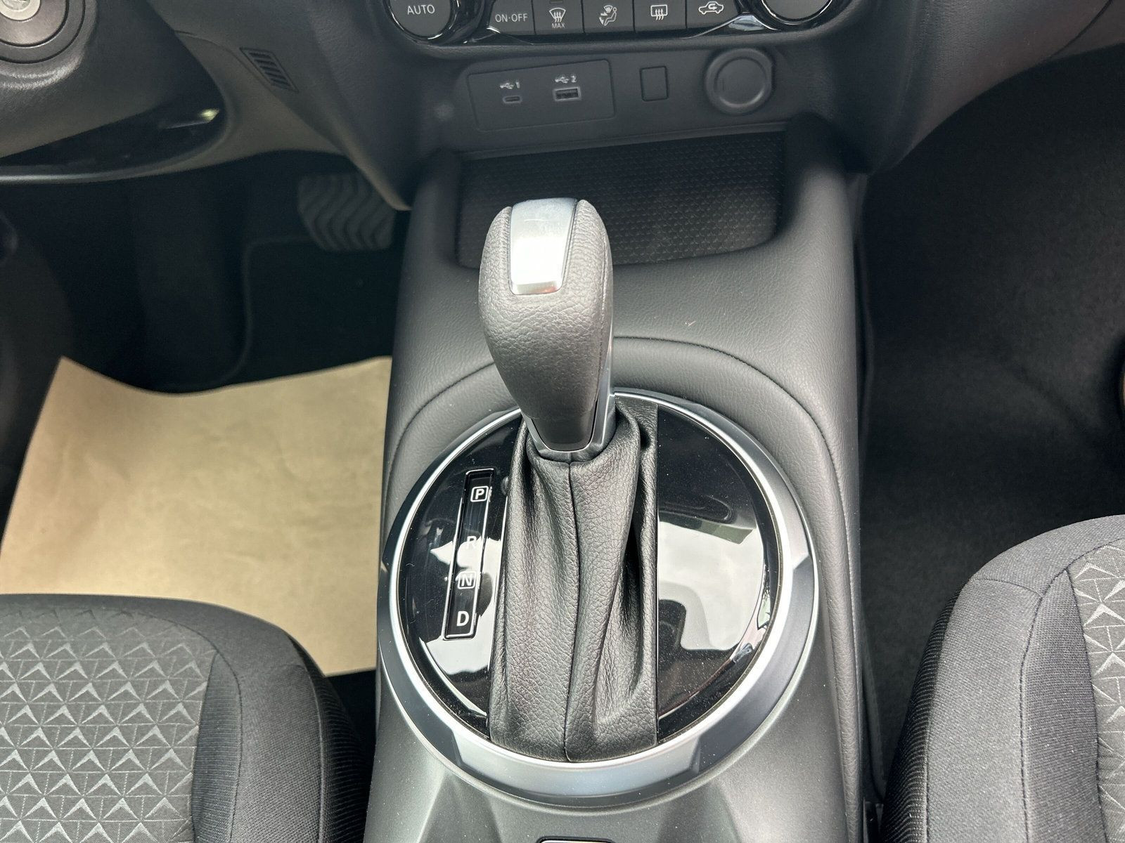 Nissan - Juke_15
