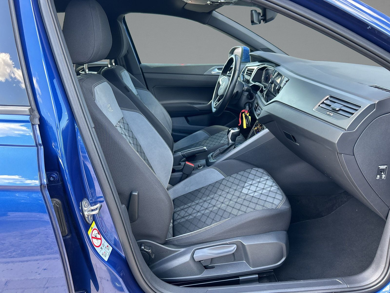 Volkswagen - Taigo_12