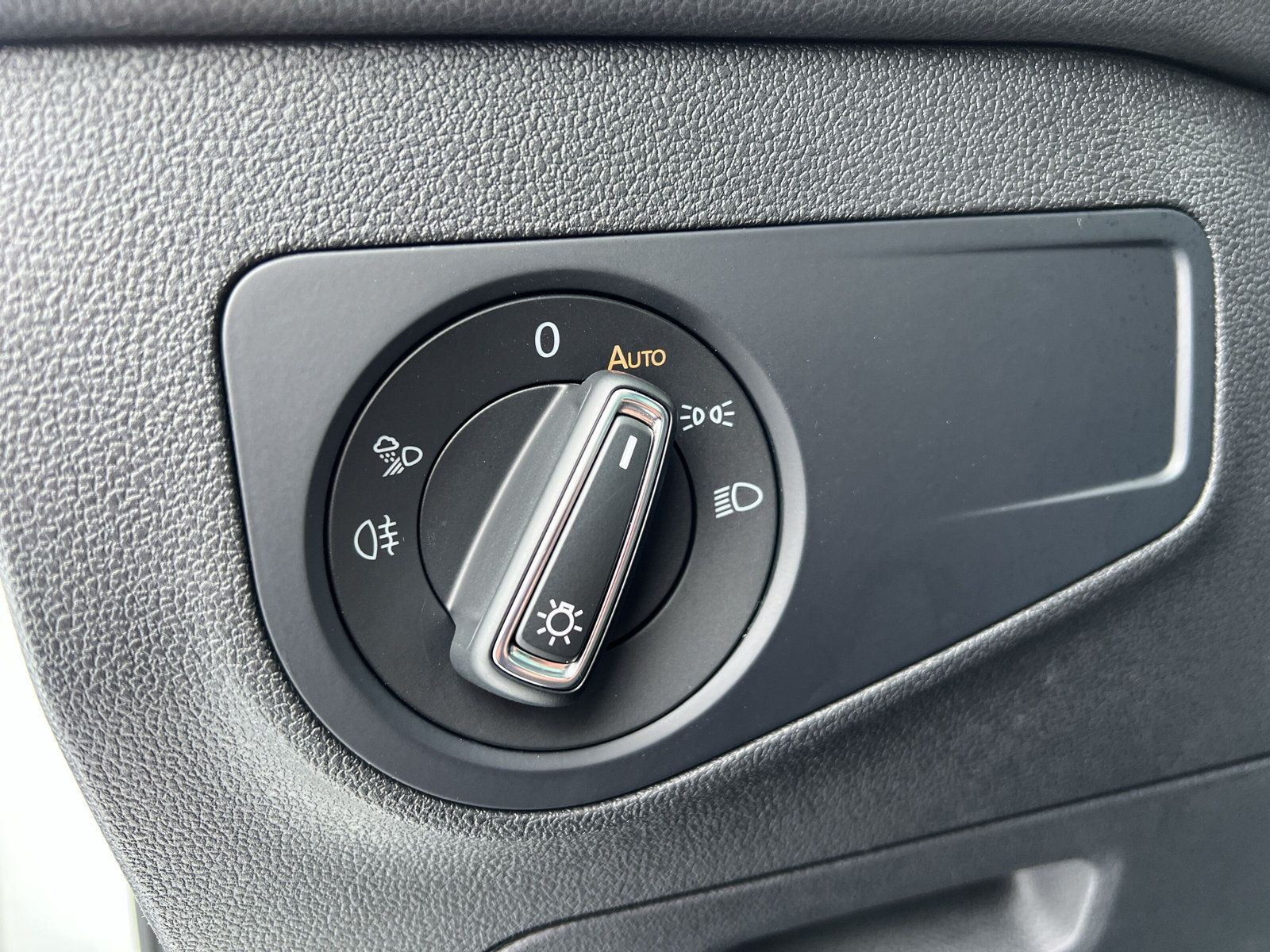 Volkswagen - Tiguan_28