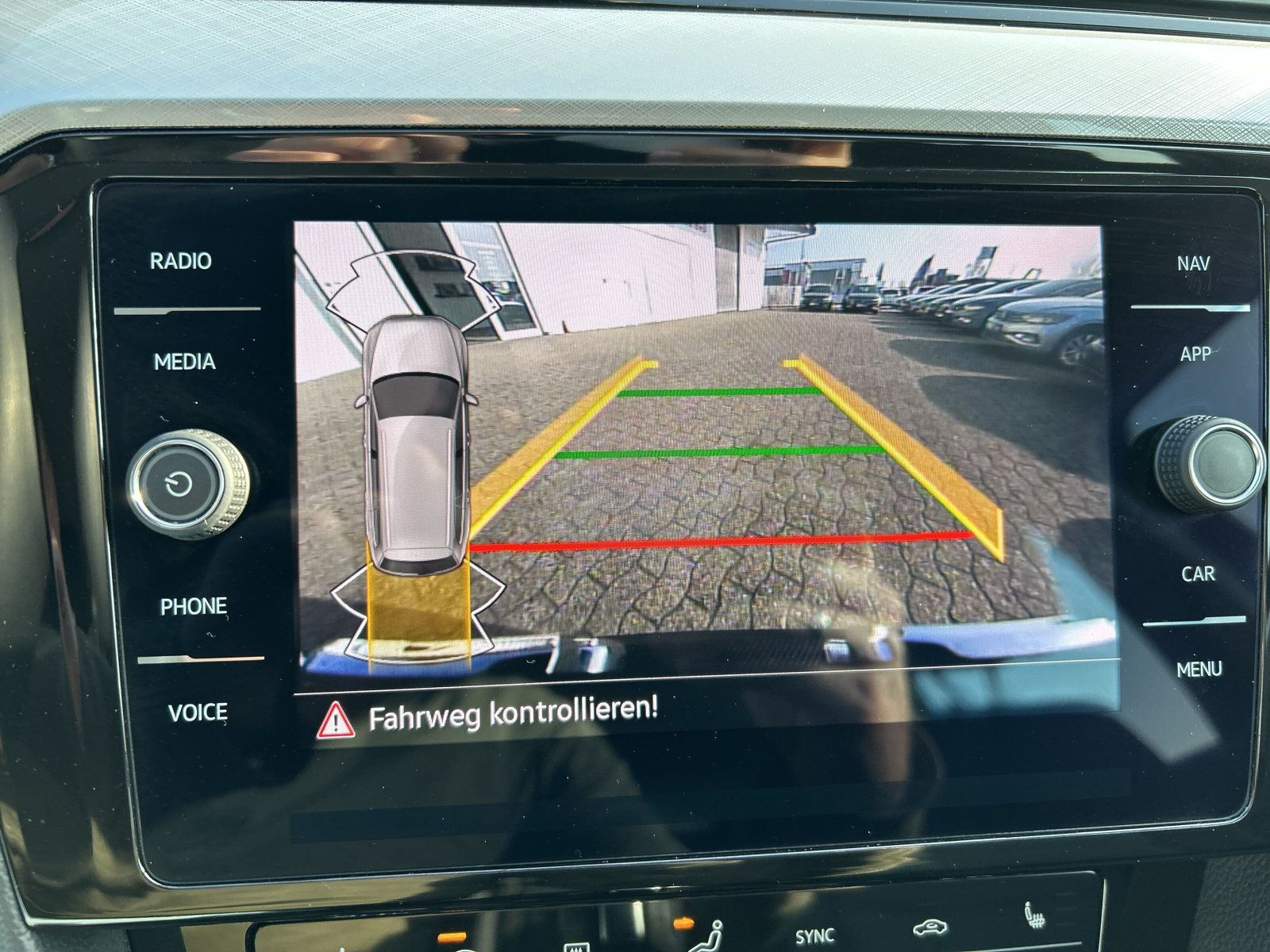 Volkswagen - Passat Variant_23