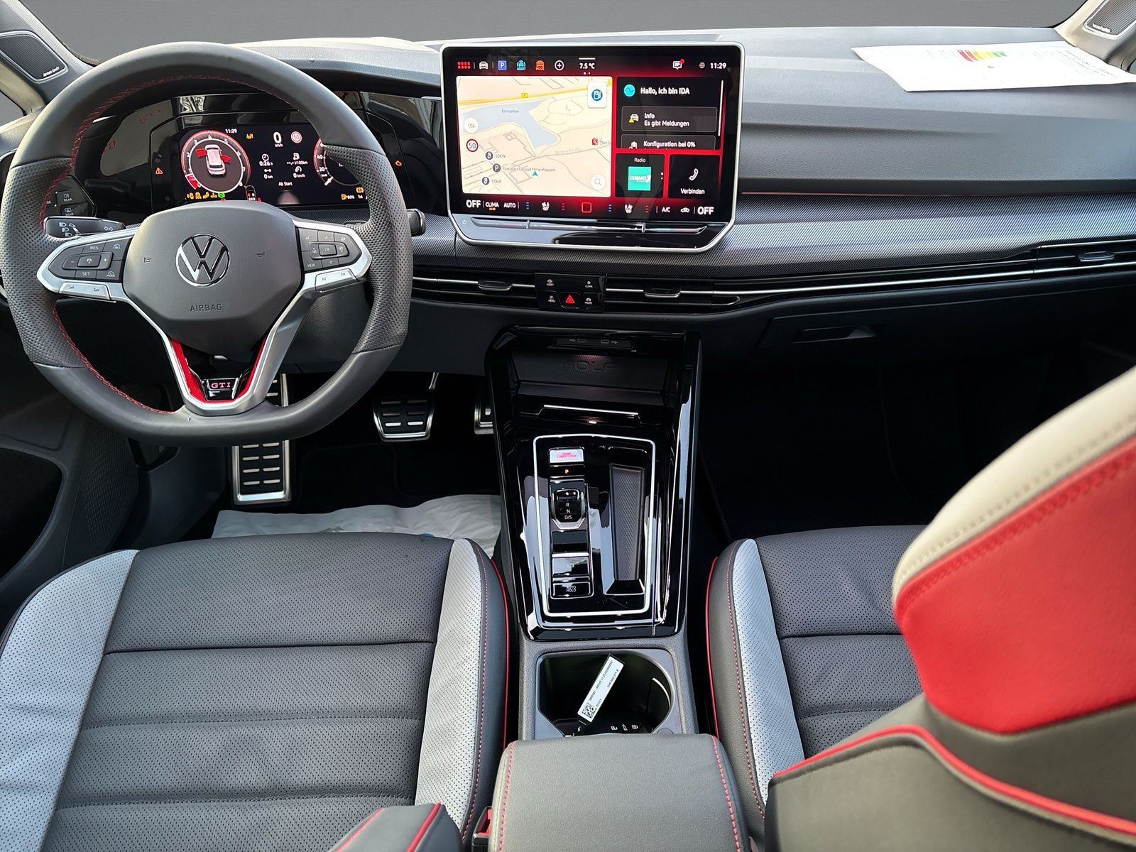 Volkswagen - Golf GTI_8