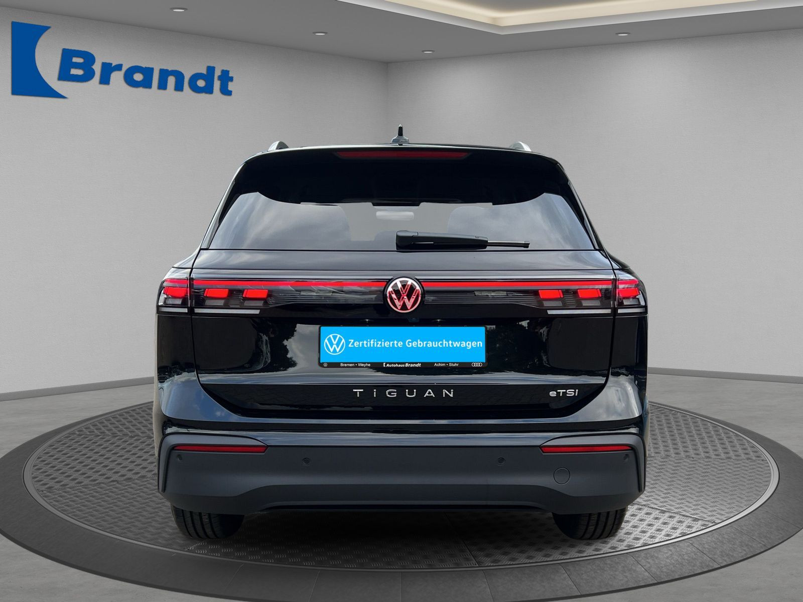 Volkswagen - Tiguan_5