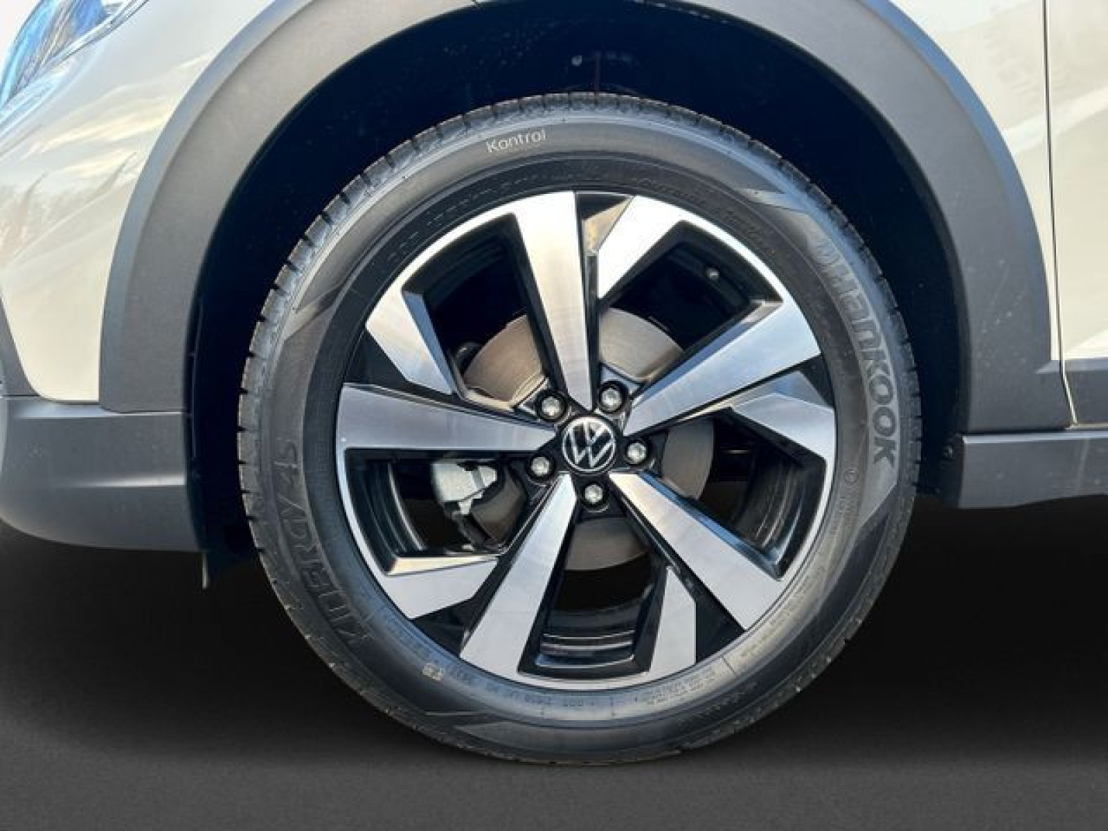 Volkswagen - Taigo_7