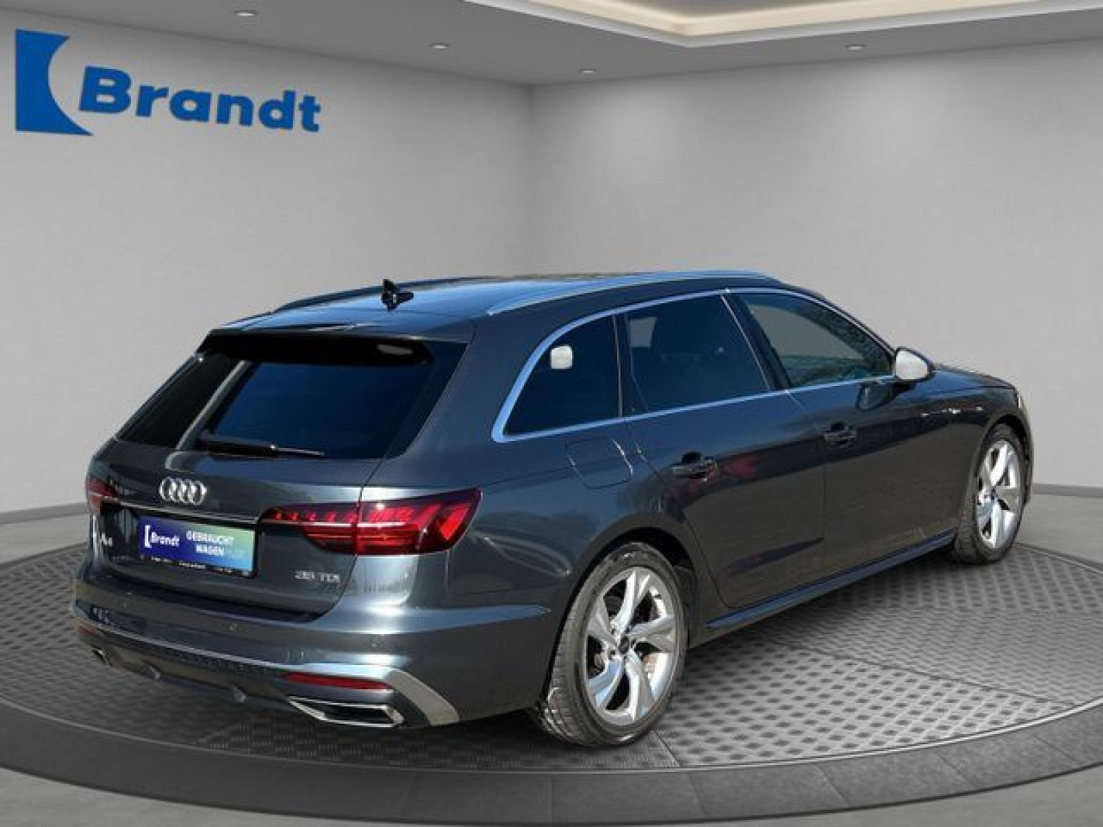 Audi - A4 Avant_4