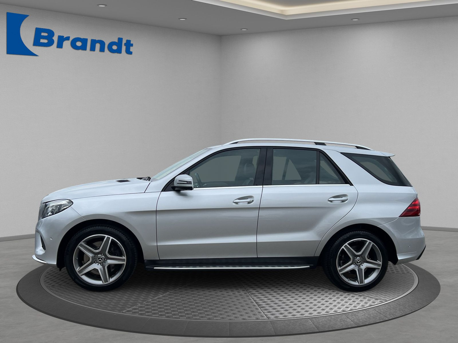 Mercedes-Benz - GLE 400_2