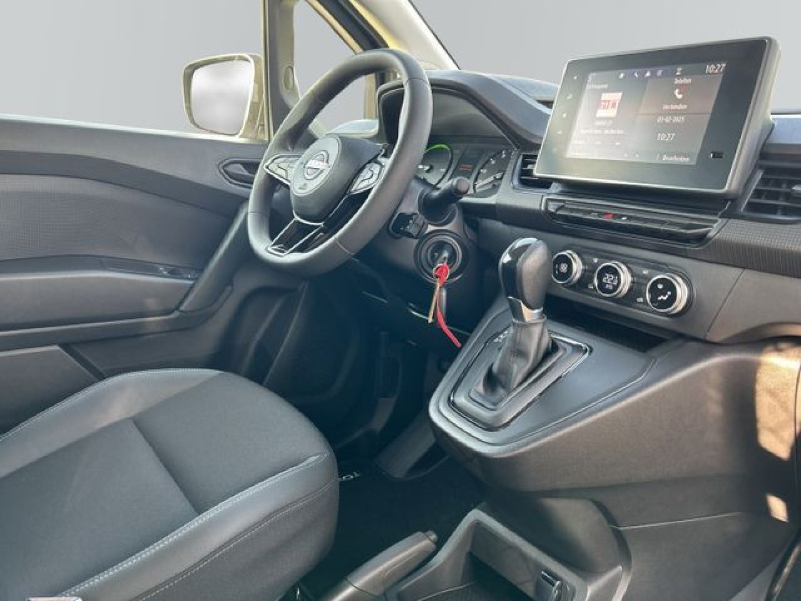 Nissan - Townstar_14