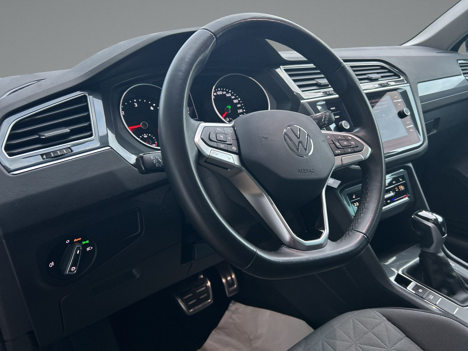 Volkswagen - Tiguan_7