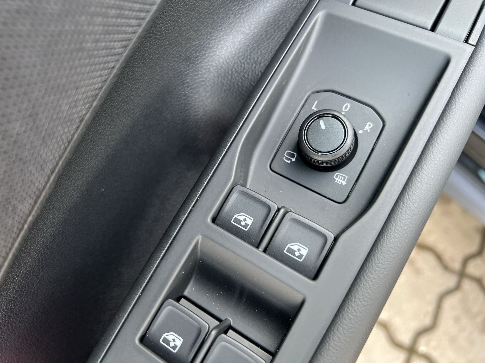 Volkswagen - T-Roc_28