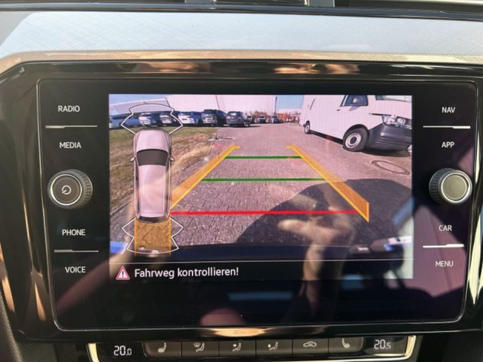 Volkswagen - Passat Variant_24