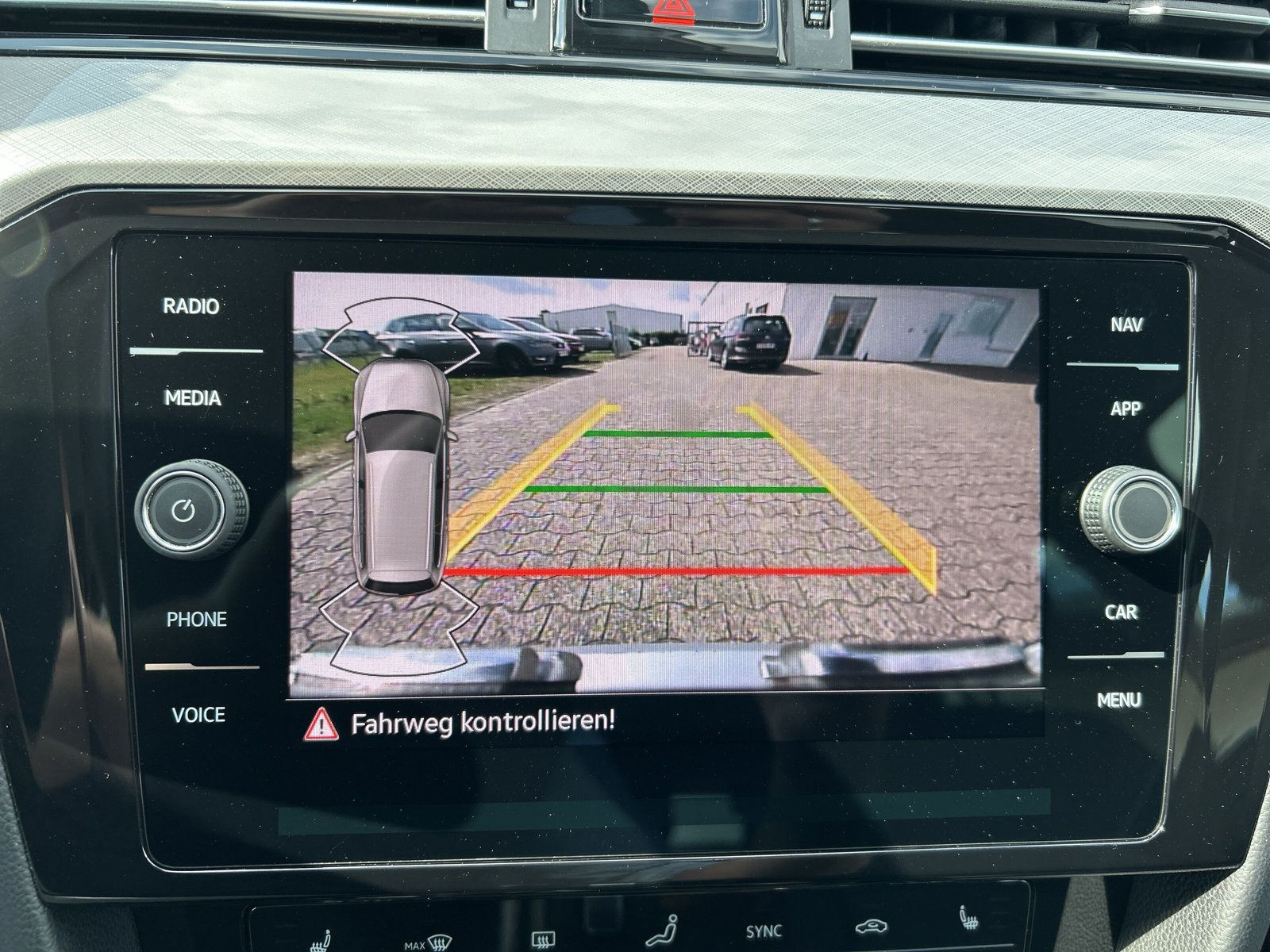 Volkswagen - Passat Variant_23