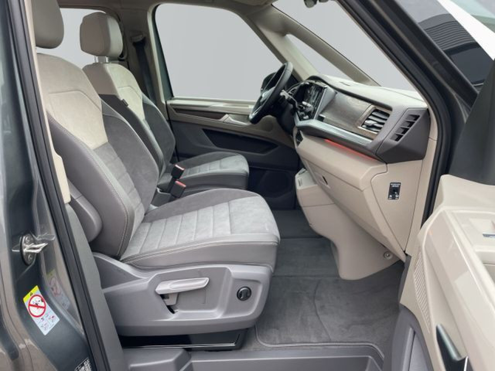 Volkswagen - T7 Multivan_10