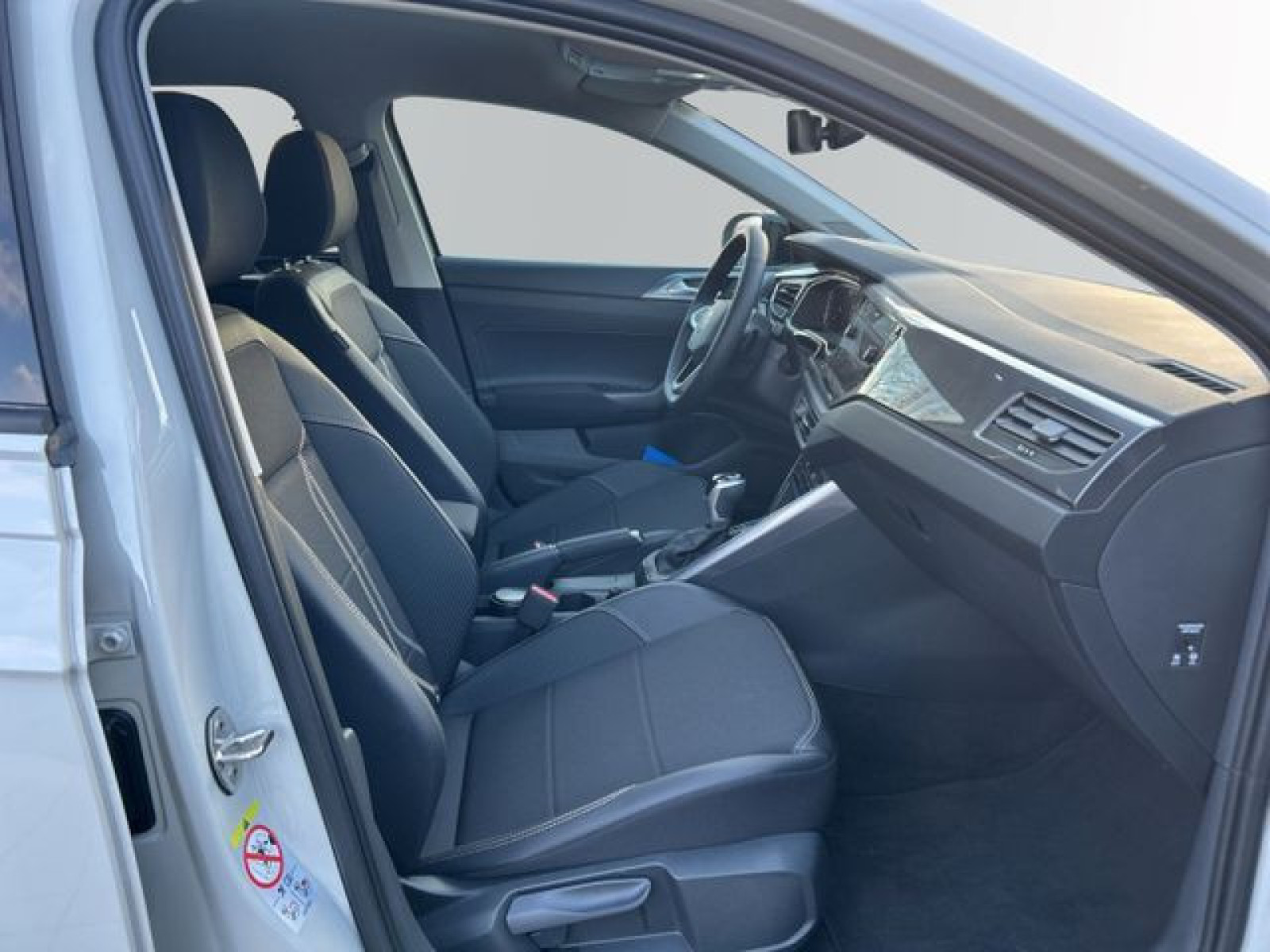 Volkswagen - Taigo_13