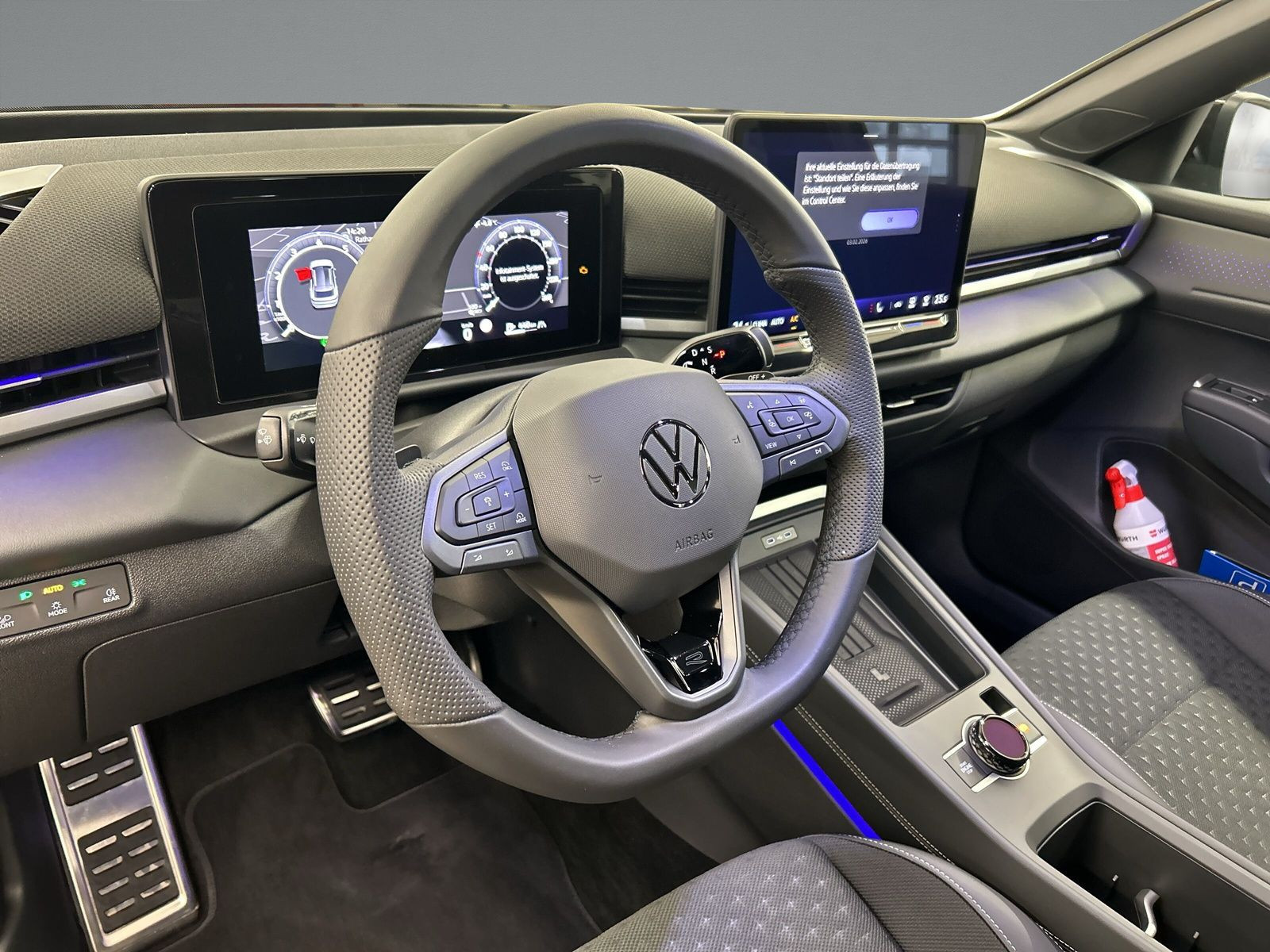 Volkswagen - T-Roc_7