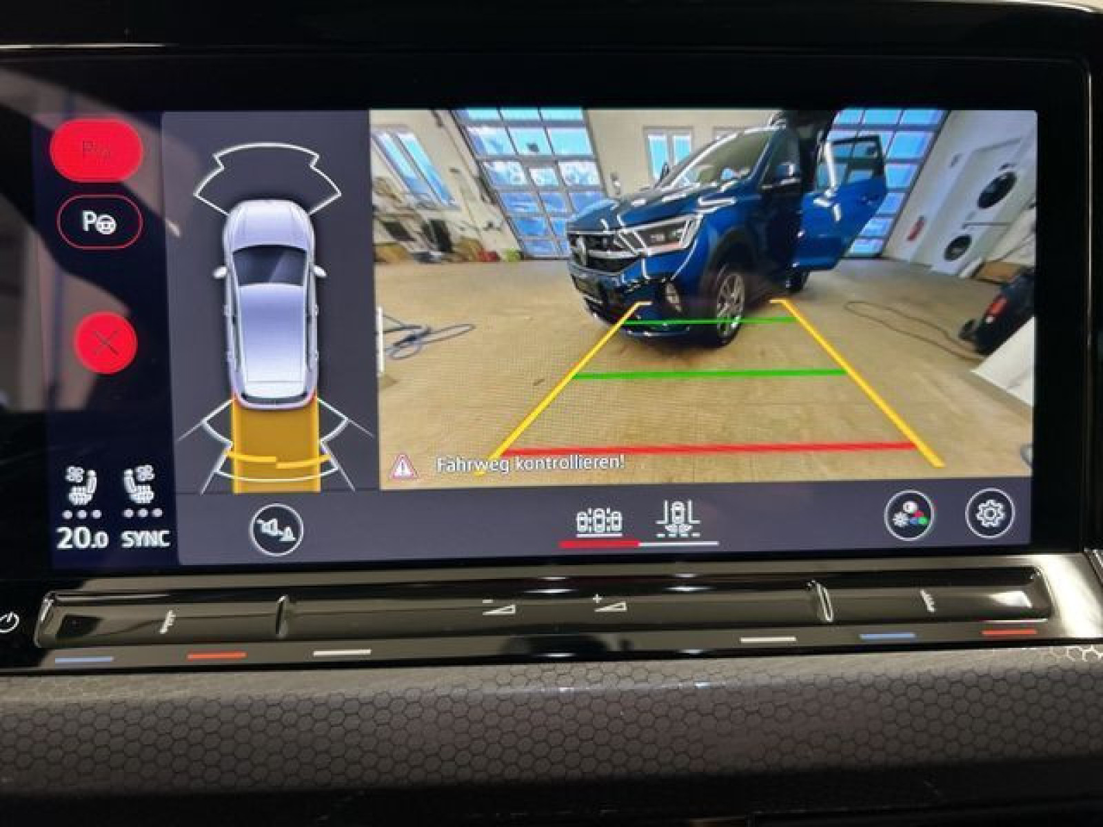 Volkswagen - Golf GTI_24