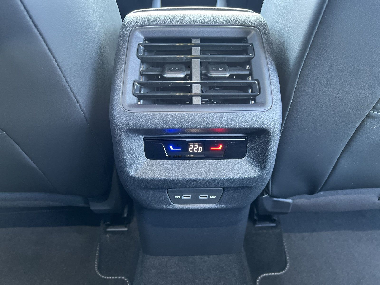 Volkswagen - Tiguan_26