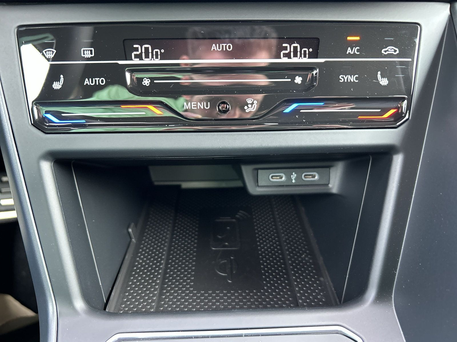 Volkswagen - Polo_16