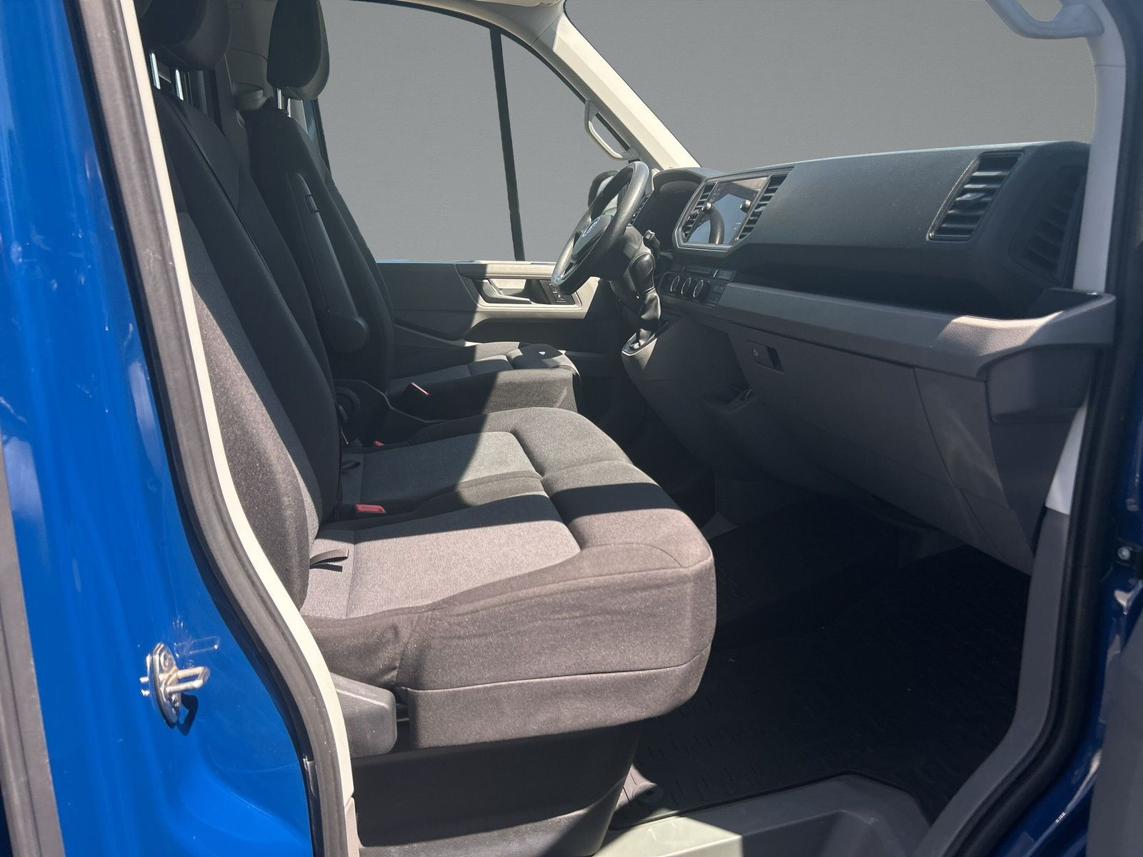 Volkswagen - Crafter_12