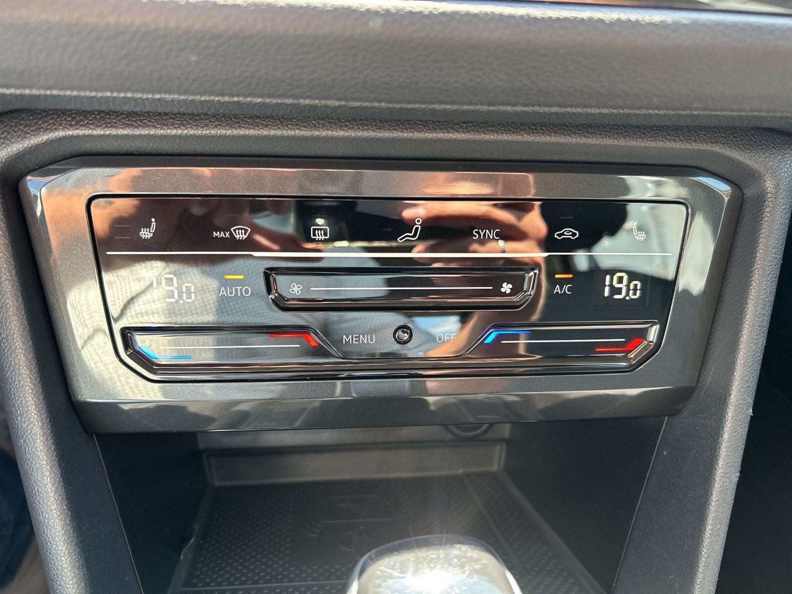 Volkswagen - Tiguan_22