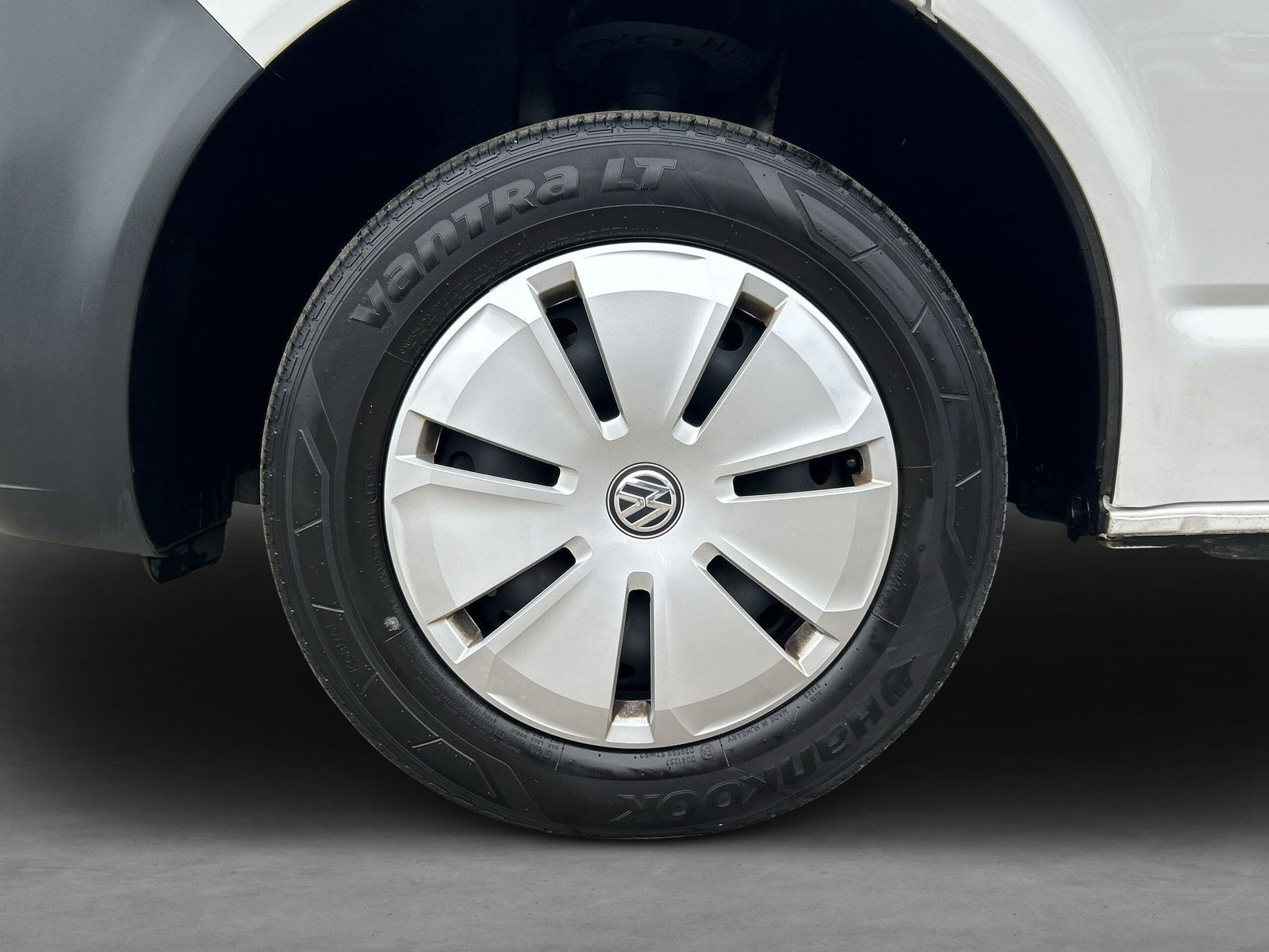 Volkswagen - T6.1 Transporter_7