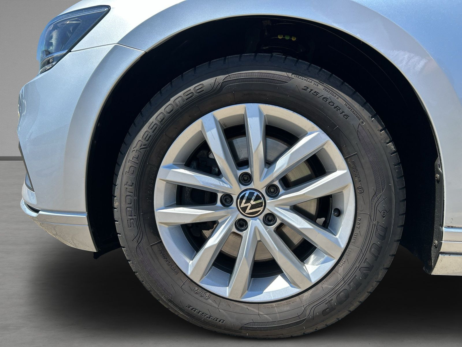 Volkswagen - Passat Variant_7