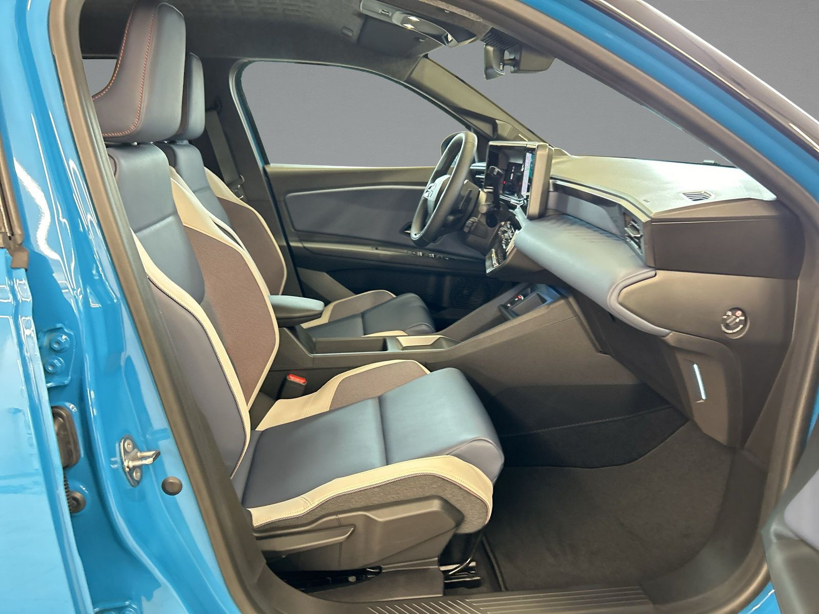 Nissan - Micra_10