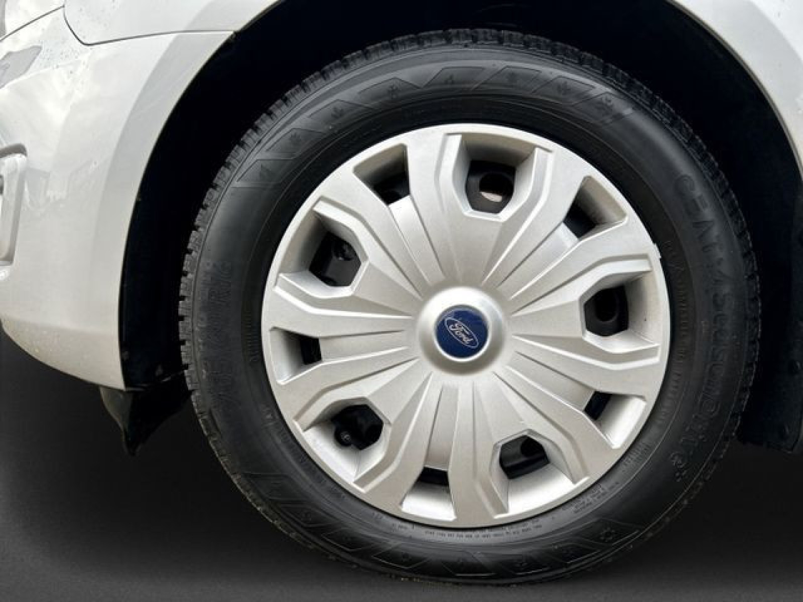 Ford - Transit Connect_7