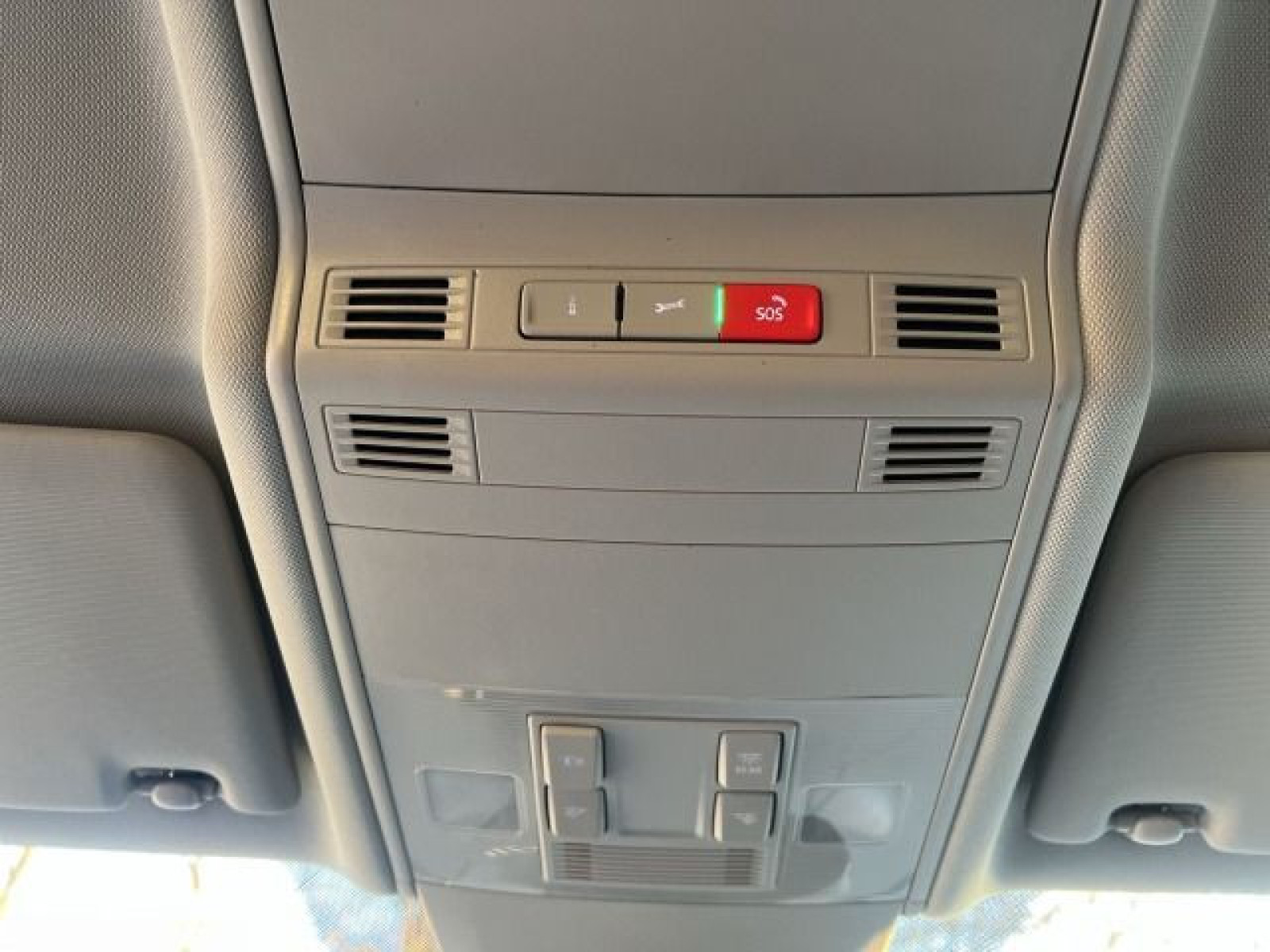 Volkswagen - Touran_37