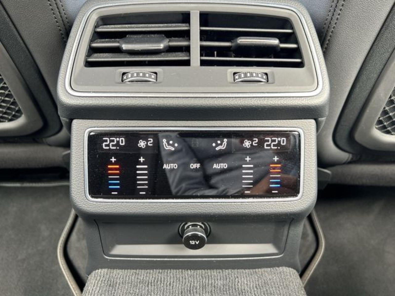 Audi - A6 Avant_25