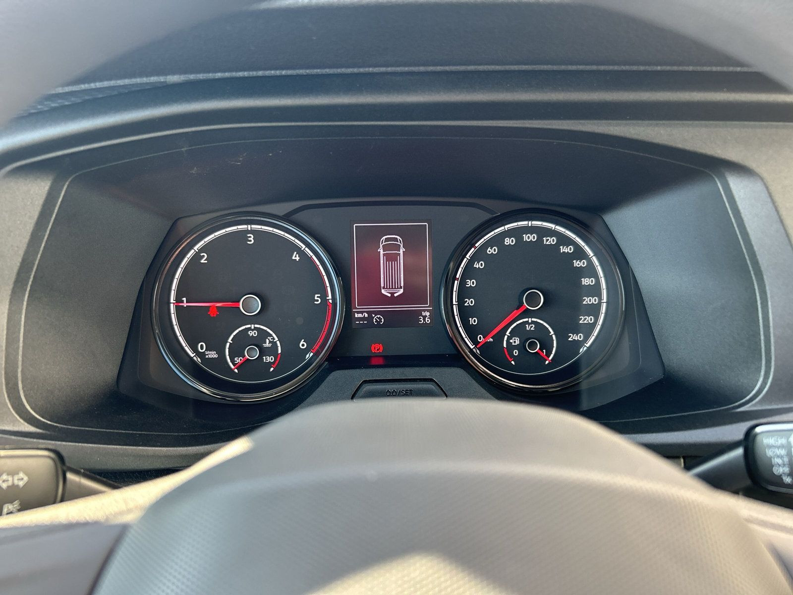 Volkswagen - T6.1 Transporter_19