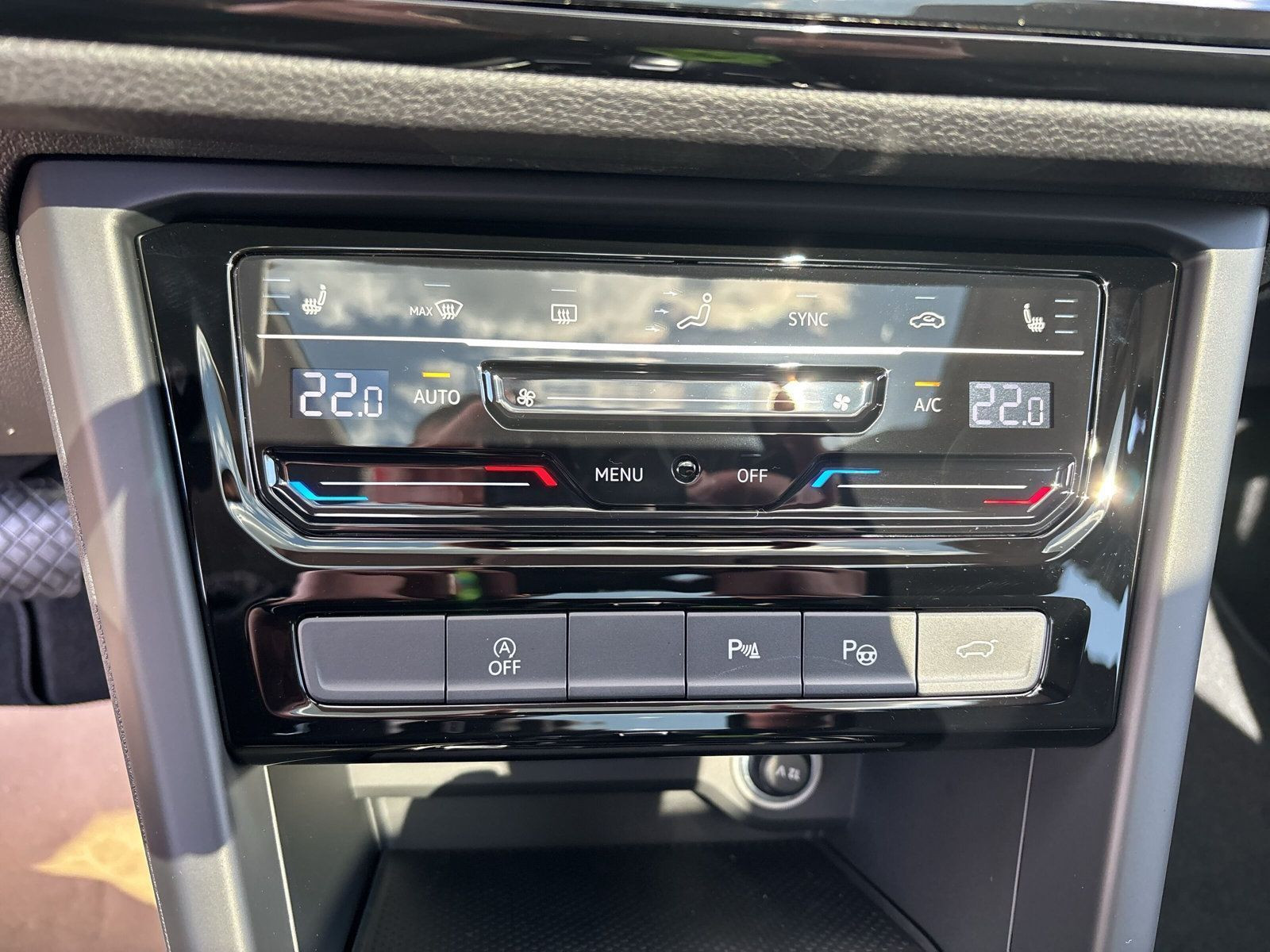 Volkswagen - Touran_19