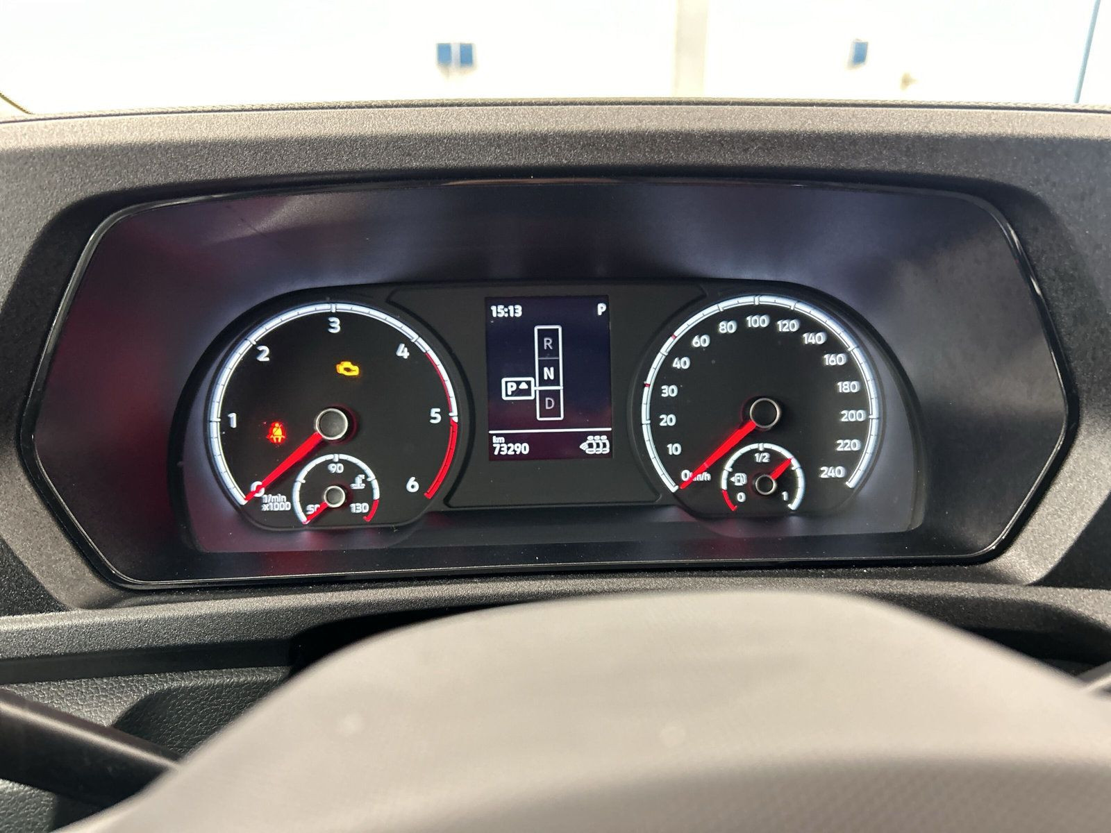 Volkswagen - Caddy_19