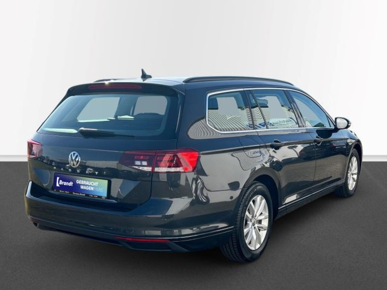 Volkswagen - Passat Variant_4
